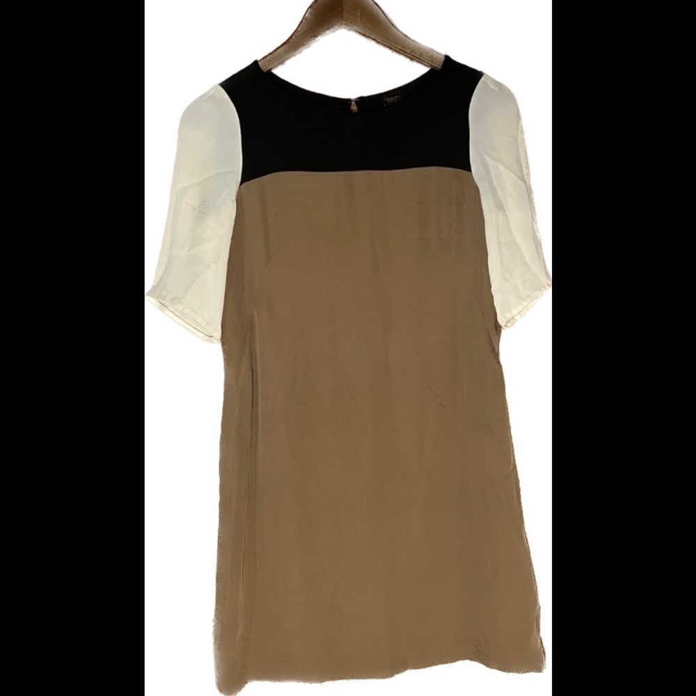 T. Babaton Aritzia 100% SILK MOD color block shift dress